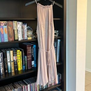 Forever 21 Blush Lace Halter Dress